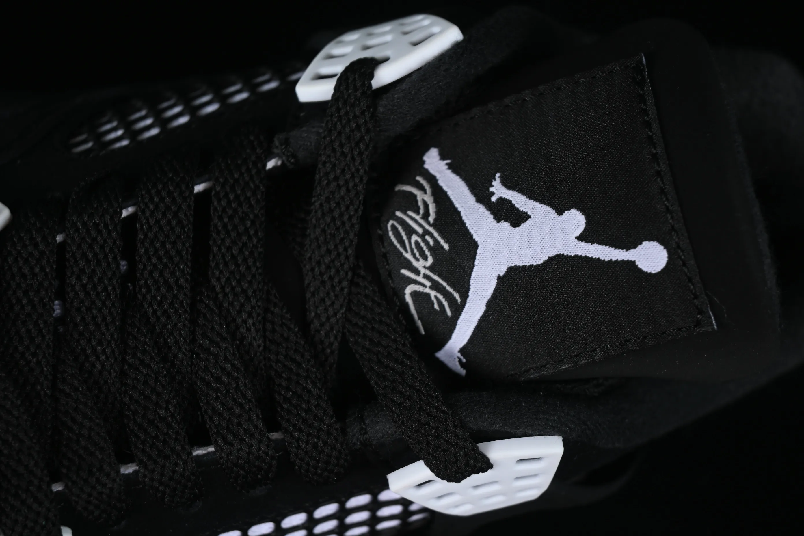 All categories Air Jordan Jordan series basketball shoes Air Jordan 4 Air Jordan 4 Retro "White Thunder" AJ4 Joe 4 White Thunder FQ8138-001